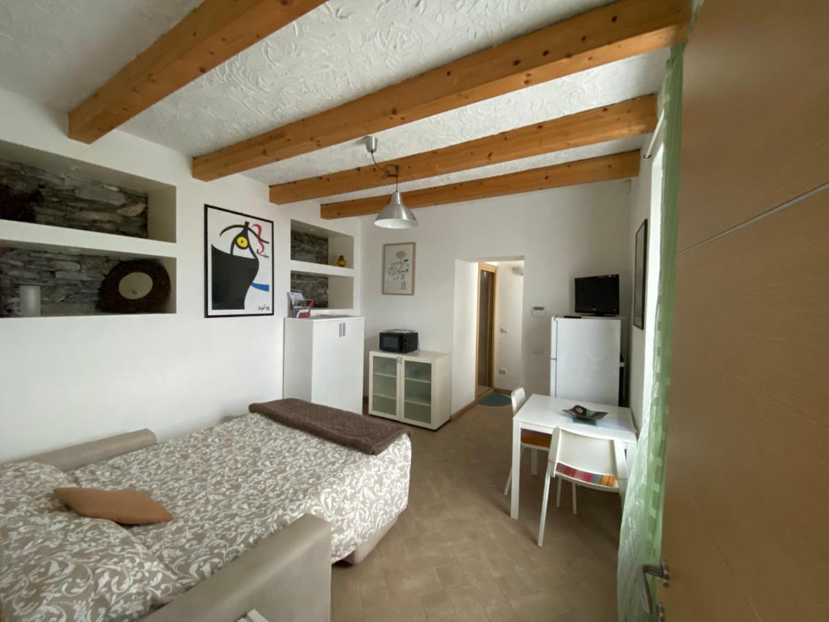 Casa Vittoria Apartment Dervio Ngoại thất bức ảnh