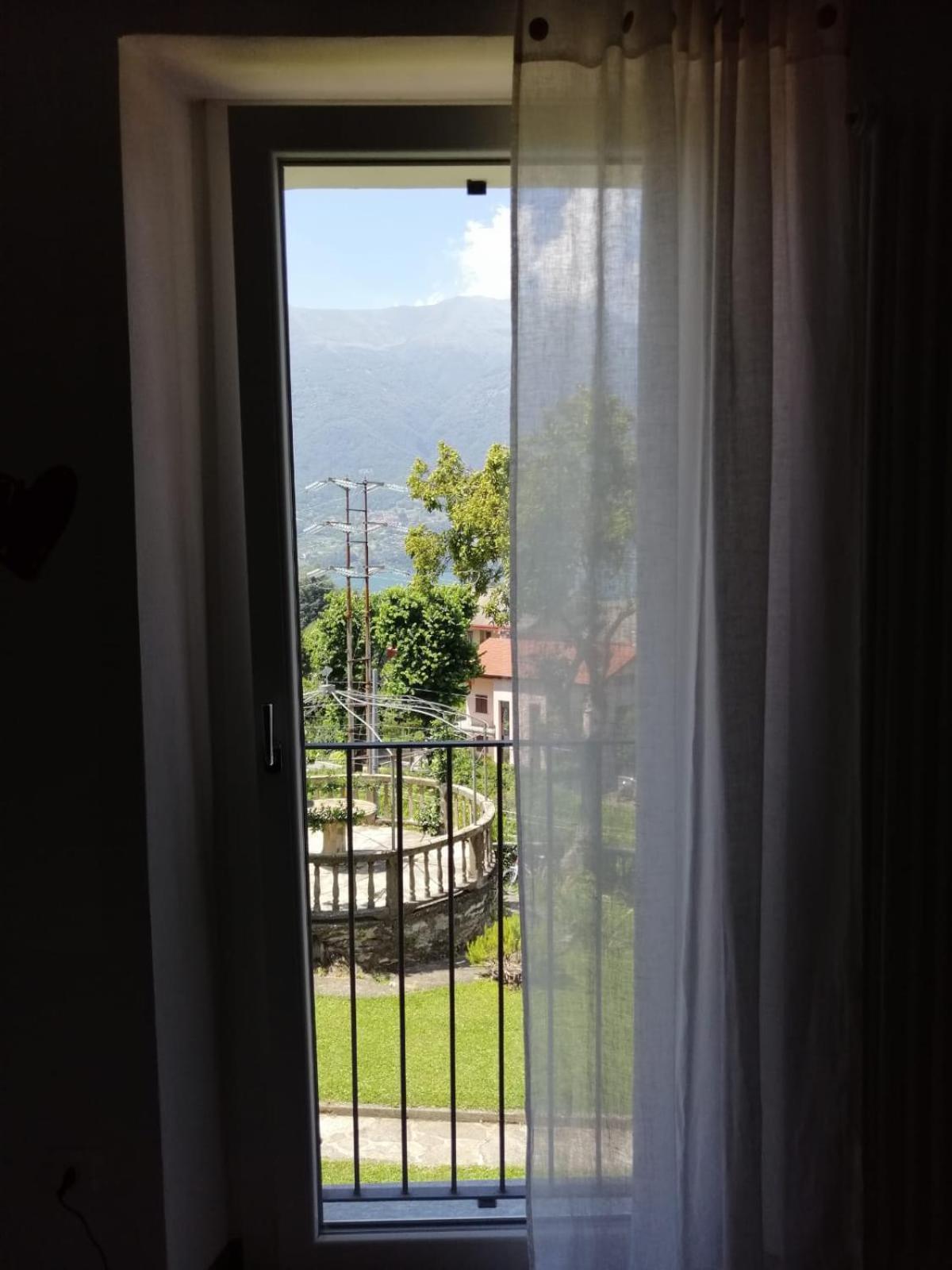Casa Vittoria Apartment Dervio Ngoại thất bức ảnh